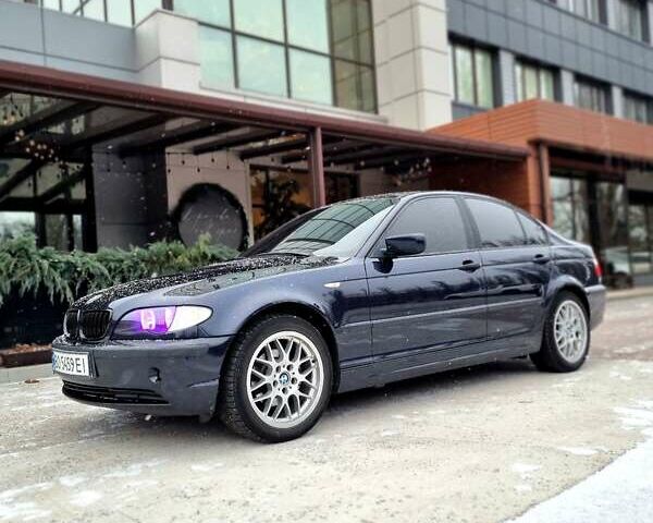 Синий БМВ 3 Серия, объемом двигателя 1.8 л и пробегом 235 тыс. км за 5600 $, фото 1 на Automoto.ua