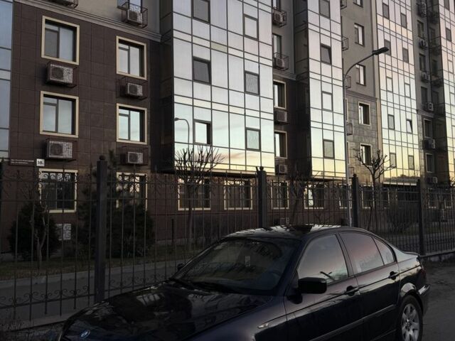 Синій БМВ 3 Серія, об'ємом двигуна 2 л та пробігом 400 тис. км за 3550 $, фото 1 на Automoto.ua