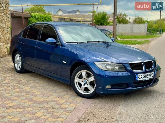 Синій БМВ 3 Серія, об'ємом двигуна 2 л та пробігом 275 тис. км за 5400 $, фото 1 на Automoto.ua