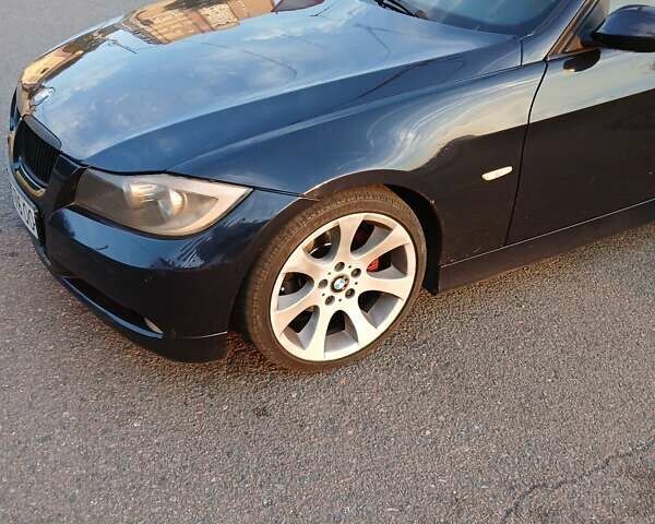 Синій БМВ 3 Серія, об'ємом двигуна 2 л та пробігом 390 тис. км за 5300 $, фото 1 на Automoto.ua