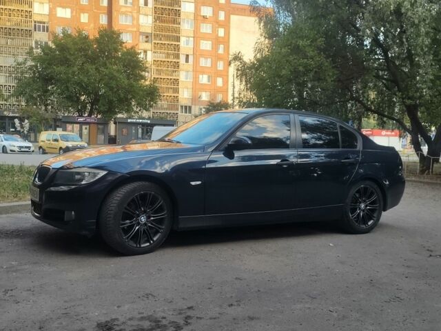 Синий БМВ 3 Серия, объемом двигателя 2 л и пробегом 370 тыс. км за 7800 $, фото 1 на Automoto.ua