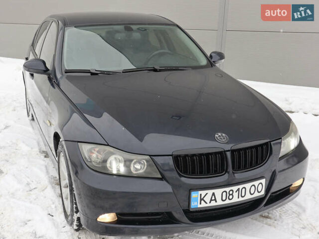 Синий БМВ 3 Серия, объемом двигателя 2 л и пробегом 281 тыс. км за 7200 $, фото 1 на Automoto.ua