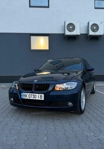 Синий БМВ 3 Серия, объемом двигателя 2 л и пробегом 237 тыс. км за 6550 $, фото 1 на Automoto.ua