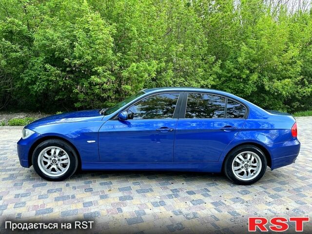Синій БМВ 3 Серія, об'ємом двигуна 2 л та пробігом 0 тис. км за 6500 $, фото 1 на Automoto.ua
