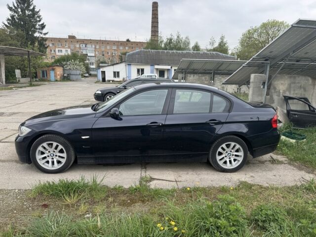 Синий БМВ 3 Серия, объемом двигателя 2 л и пробегом 240 тыс. км за 6800 $, фото 1 на Automoto.ua