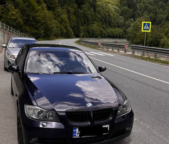 Синий БМВ 3 Серия, объемом двигателя 2 л и пробегом 222 тыс. км за 6850 $, фото 1 на Automoto.ua