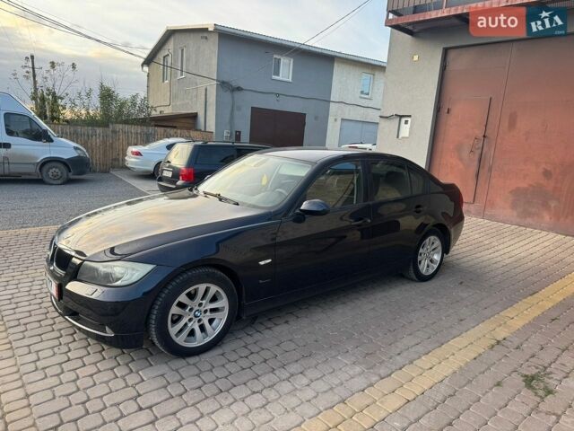 Синий БМВ 3 Серия, объемом двигателя 2 л и пробегом 240 тыс. км за 6800 $, фото 1 на Automoto.ua