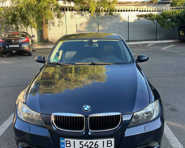 Синий БМВ 3 Серия, объемом двигателя 2 л и пробегом 304 тыс. км за 7200 $, фото 1 на Automoto.ua