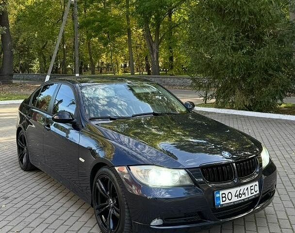 Синий БМВ 3 Серия, объемом двигателя 2 л и пробегом 433 тыс. км за 7000 $, фото 1 на Automoto.ua