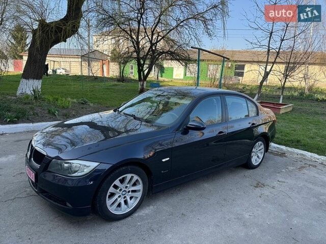 Синий БМВ 3 Серия, объемом двигателя 2 л и пробегом 240 тыс. км за 6900 $, фото 1 на Automoto.ua