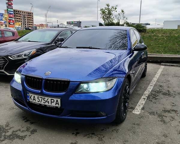 Синий БМВ 3 Серия, объемом двигателя 2 л и пробегом 248 тыс. км за 8500 $, фото 1 на Automoto.ua