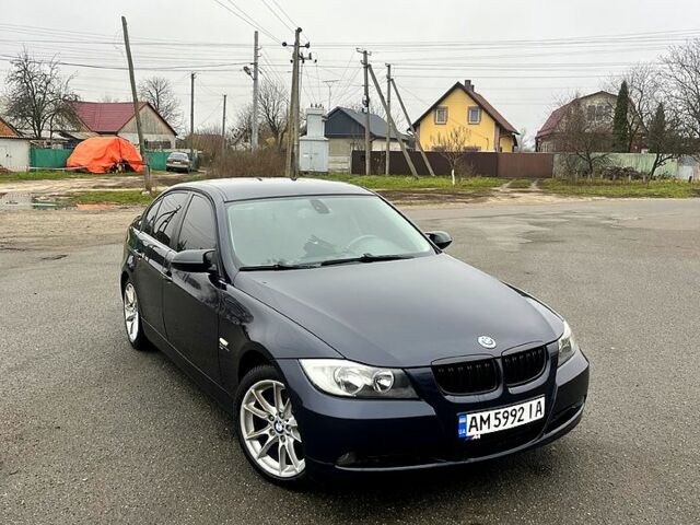 Синий БМВ 3 Серия, объемом двигателя 2 л и пробегом 200 тыс. км за 7300 $, фото 1 на Automoto.ua