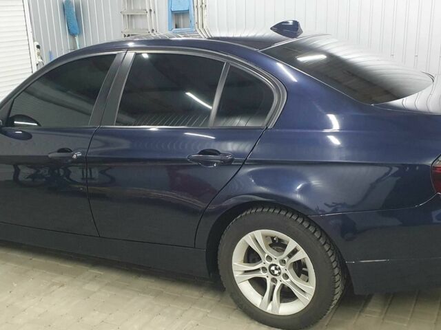 Синий БМВ 3 Серия, объемом двигателя 3 л и пробегом 137 тыс. км за 7500 $, фото 1 на Automoto.ua