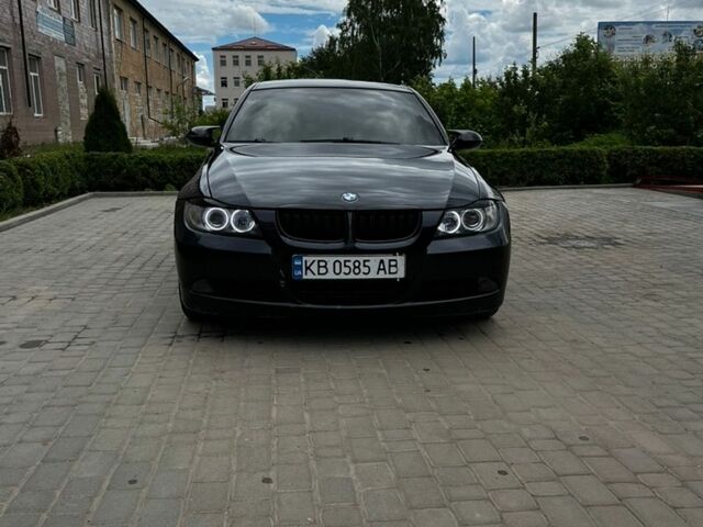 Синий БМВ 3 Серия, объемом двигателя 2 л и пробегом 316 тыс. км за 6300 $, фото 1 на Automoto.ua