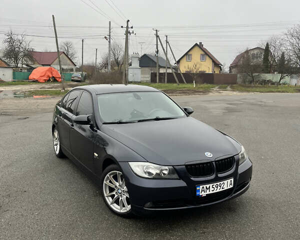 Синий БМВ 3 Серия, объемом двигателя 2 л и пробегом 200 тыс. км за 7100 $, фото 1 на Automoto.ua