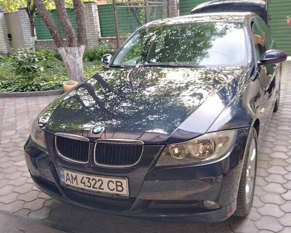 Синій БМВ 3 Серія, об'ємом двигуна 2 л та пробігом 128 тис. км за 8700 $, фото 1 на Automoto.ua