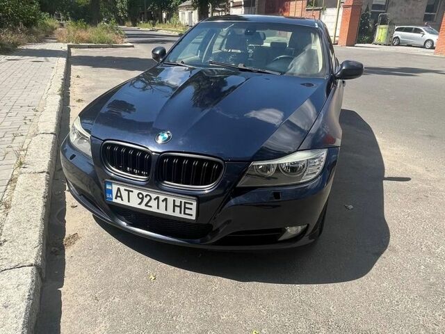 Синий БМВ 3 Серия, объемом двигателя 3 л и пробегом 241 тыс. км за 7800 $, фото 1 на Automoto.ua
