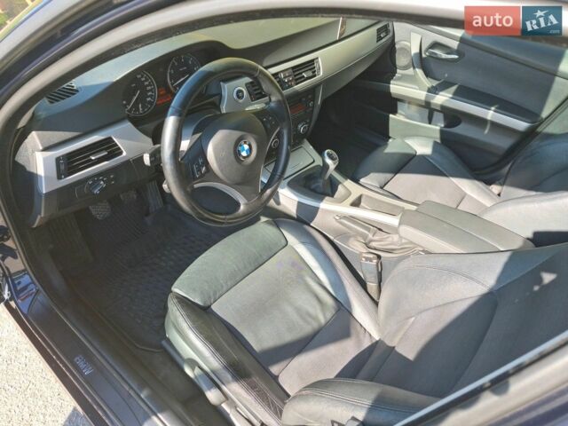Синий БМВ 3 Серия, объемом двигателя 2 л и пробегом 250 тыс. км за 6999 $, фото 1 на Automoto.ua