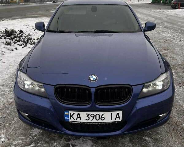 Синий БМВ 3 Серия, объемом двигателя 2 л и пробегом 321 тыс. км за 8399 $, фото 1 на Automoto.ua