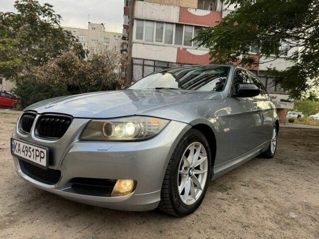 Синій БМВ 3 Серія, об'ємом двигуна 3 л та пробігом 195 тис. км за 7801 $, фото 1 на Automoto.ua
