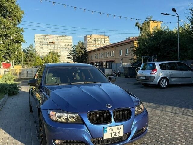 Синій БМВ 3 Серія, об'ємом двигуна 3 л та пробігом 178 тис. км за 10700 $, фото 1 на Automoto.ua
