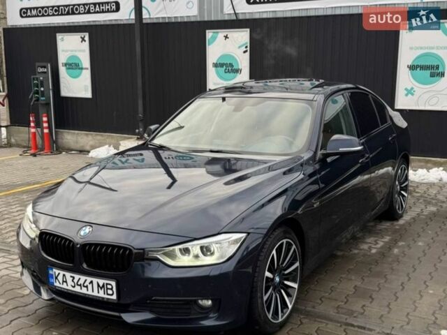 Синий БМВ 3 Серия, объемом двигателя 2.98 л и пробегом 205 тыс. км за 14000 $, фото 1 на Automoto.ua