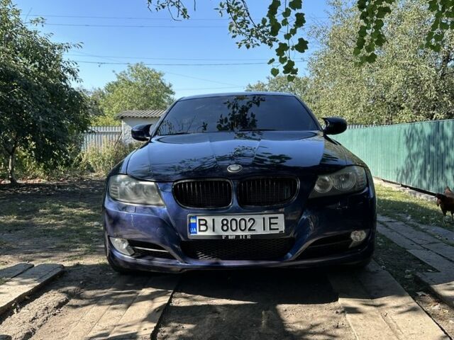 Синий БМВ 3 Серия, объемом двигателя 3 л и пробегом 257 тыс. км за 10000 $, фото 1 на Automoto.ua