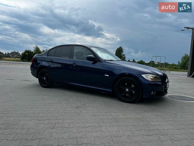 Синий БМВ 3 Серия, объемом двигателя 2 л и пробегом 370 тыс. км за 9850 $, фото 1 на Automoto.ua