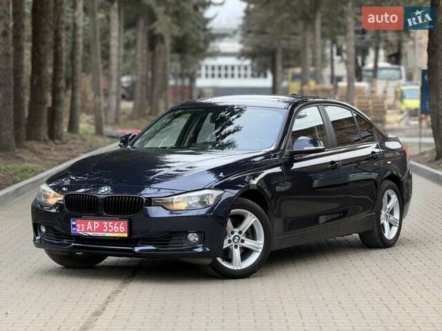 Синій БМВ 3 Серія, об'ємом двигуна 2 л та пробігом 131 тис. км за 12650 $, фото 1 на Automoto.ua