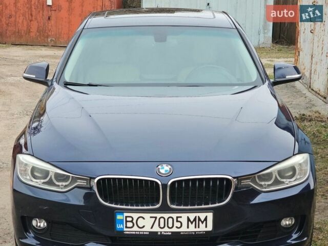Синий БМВ 3 Серия, объемом двигателя 2 л и пробегом 292 тыс. км за 10500 $, фото 1 на Automoto.ua