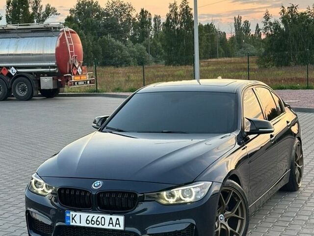 Синій БМВ 3 Серія, об'ємом двигуна 2 л та пробігом 228 тис. км за 13990 $, фото 1 на Automoto.ua