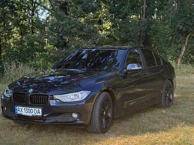 Синій БМВ 3 Серія, об'ємом двигуна 2 л та пробігом 247 тис. км за 13500 $, фото 1 на Automoto.ua