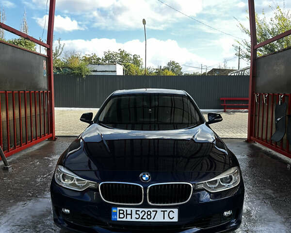Синий БМВ 3 Серия, объемом двигателя 2 л и пробегом 194 тыс. км за 13000 $, фото 1 на Automoto.ua