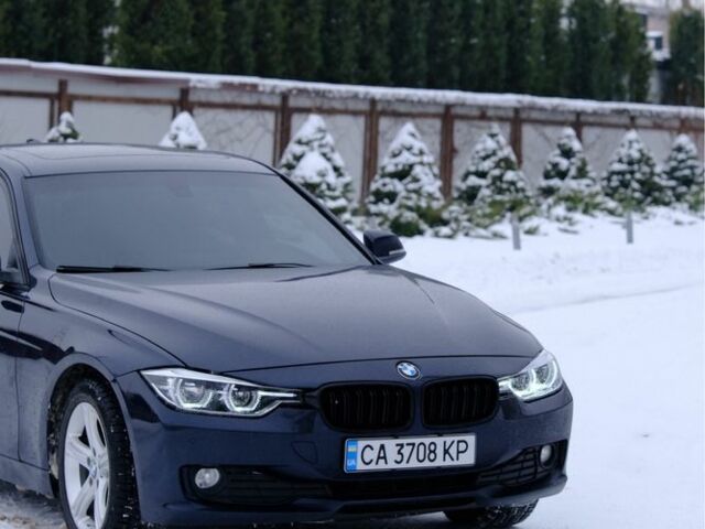 Синій БМВ 3 Серія, об'ємом двигуна 2 л та пробігом 320 тис. км за 14000 $, фото 1 на Automoto.ua
