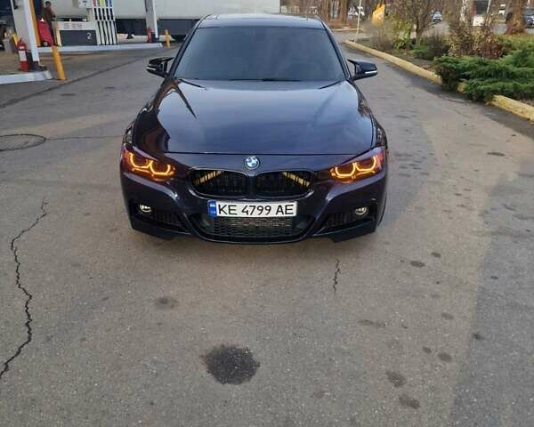 Синий БМВ 3 Серия, объемом двигателя 2 л и пробегом 225 тыс. км за 13700 $, фото 1 на Automoto.ua