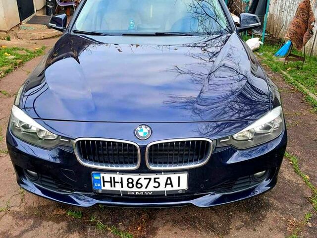 Синий БМВ 3 Серия, объемом двигателя 2 л и пробегом 177 тыс. км за 13000 $, фото 1 на Automoto.ua