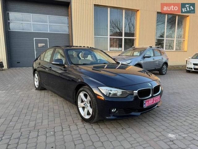 Синій БМВ 3 Серія, об'ємом двигуна 2 л та пробігом 197 тис. км за 12000 $, фото 1 на Automoto.ua