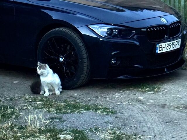 Синий БМВ 3 Серия, объемом двигателя 2 л и пробегом 14 тыс. км за 17900 $, фото 1 на Automoto.ua