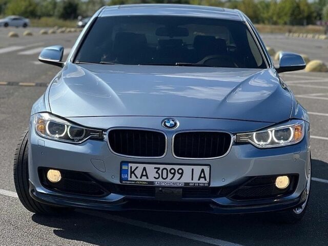 Синій БМВ 3 Серія, об'ємом двигуна 3 л та пробігом 167 тис. км за 12500 $, фото 1 на Automoto.ua
