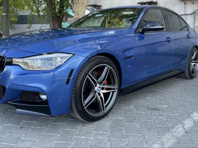 Синій БМВ 3 Серія, об'ємом двигуна 3 л та пробігом 178 тис. км за 25900 $, фото 1 на Automoto.ua