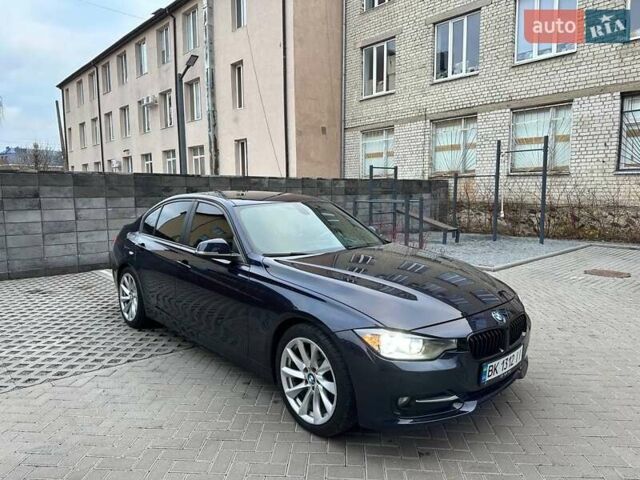Синій БМВ 3 Серія, об'ємом двигуна 2 л та пробігом 85 тис. км за 13500 $, фото 1 на Automoto.ua