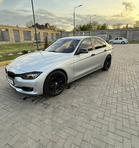 Синий БМВ 3 Серия, объемом двигателя 2 л и пробегом 254 тыс. км за 15700 $, фото 1 на Automoto.ua