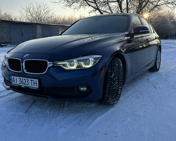 Синій БМВ 3 Серія, об'ємом двигуна 2 л та пробігом 205 тис. км за 13200 $, фото 1 на Automoto.ua