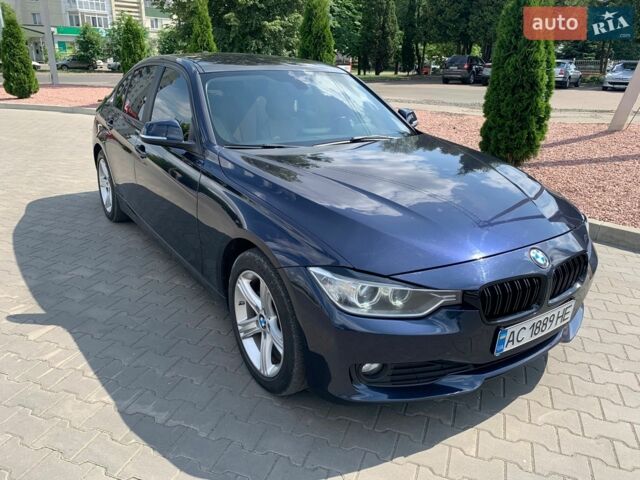 Синий БМВ 3 Серия, объемом двигателя 2 л и пробегом 182 тыс. км за 12500 $, фото 1 на Automoto.ua