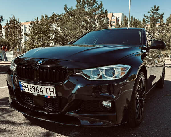 Синий БМВ 3 Серия, объемом двигателя 2 л и пробегом 136 тыс. км за 18000 $, фото 1 на Automoto.ua