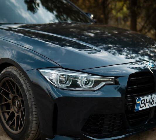 Синий БМВ 3 Серия, объемом двигателя 3 л и пробегом 140 тыс. км за 31000 $, фото 1 на Automoto.ua