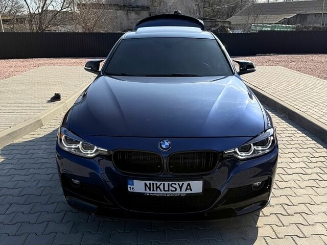 Синій БМВ 3 Серія, об'ємом двигуна 2 л та пробігом 167 тис. км за 17499 $, фото 1 на Automoto.ua