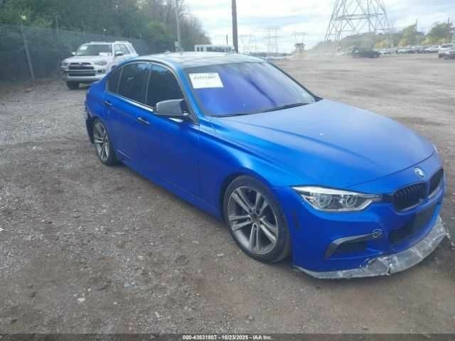 Синій БМВ 3 Серія, об'ємом двигуна 2 л та пробігом 61 тис. км за 3700 $, фото 1 на Automoto.ua