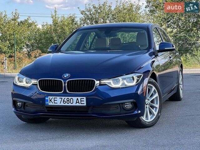 Синий БМВ 3 Серия, объемом двигателя 2 л и пробегом 135 тыс. км за 6900 $, фото 1 на Automoto.ua