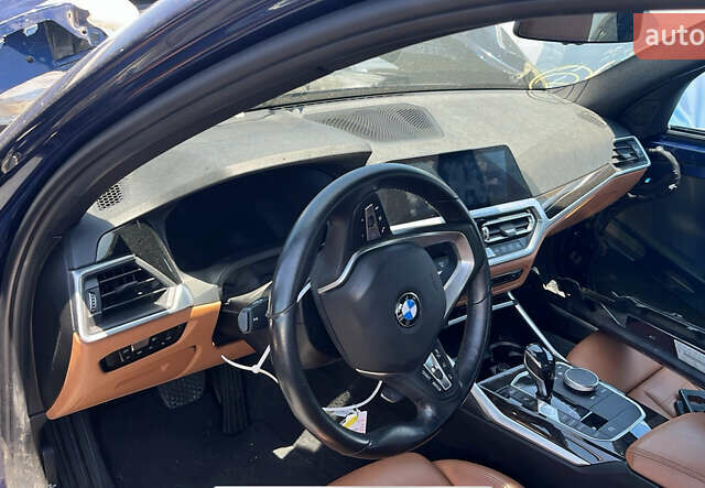 Синій БМВ 3 Серія, об'ємом двигуна 2 л та пробігом 26 тис. км за 25500 $, фото 1 на Automoto.ua